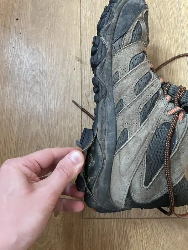 Merrell Moab 3 Mid Waterproof sole separating from the upper at the toe flex